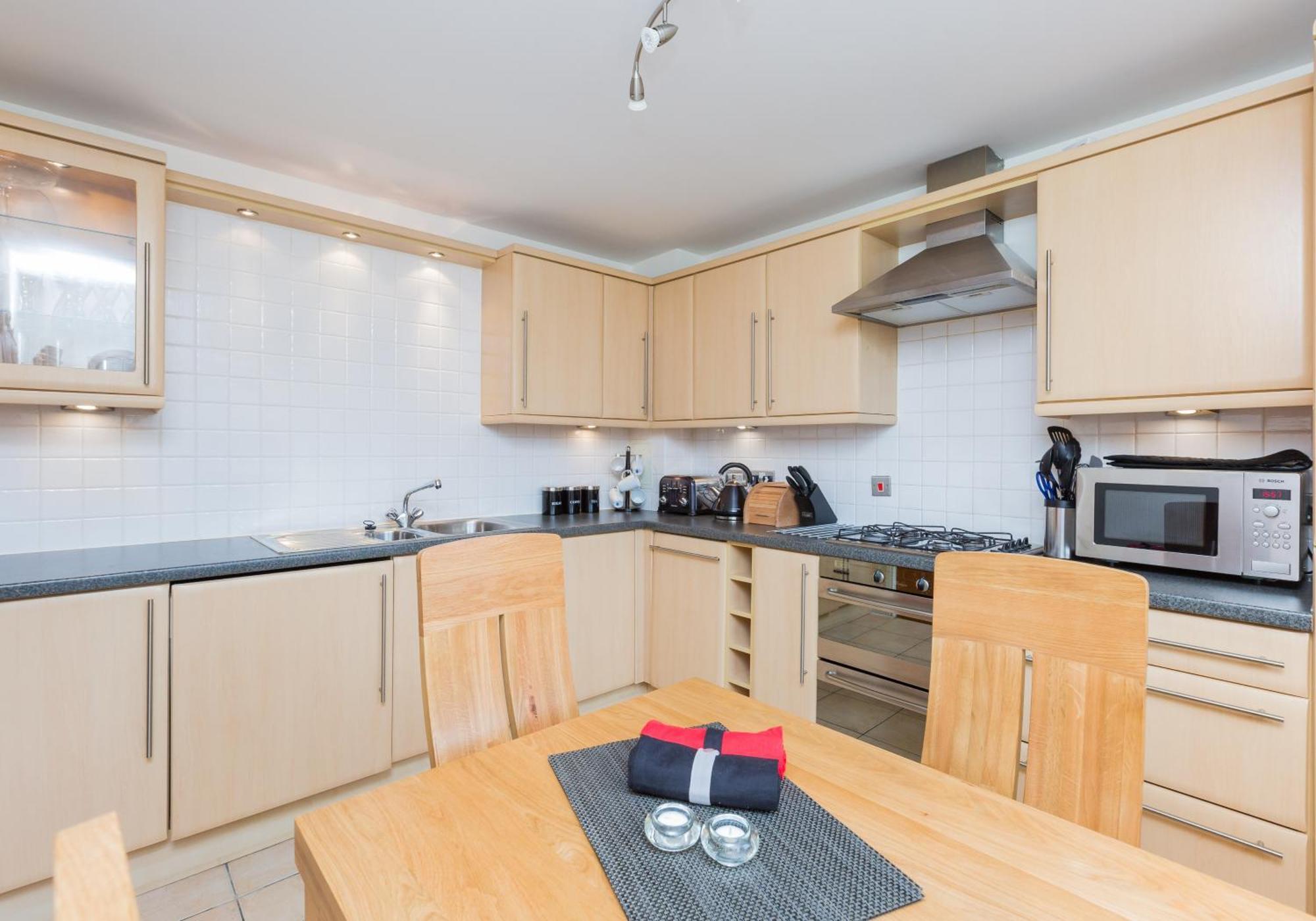 Old Tolbooth Wynd - 388 Apartment Edinburgh Luaran gambar