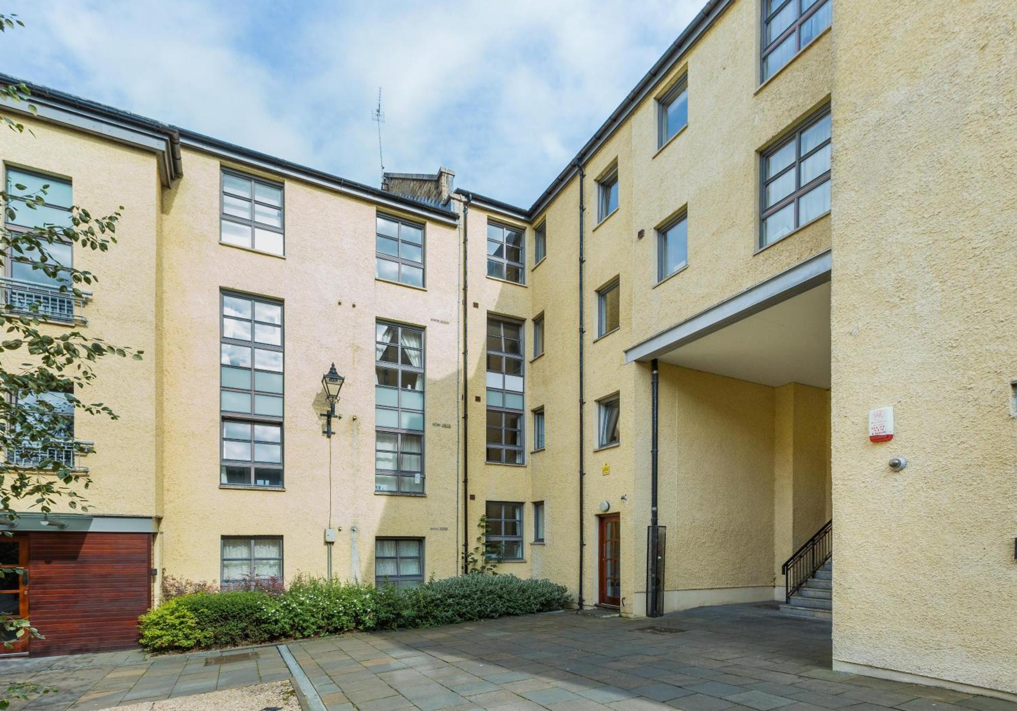 Old Tolbooth Wynd - 388 Apartment Edinburgh Luaran gambar