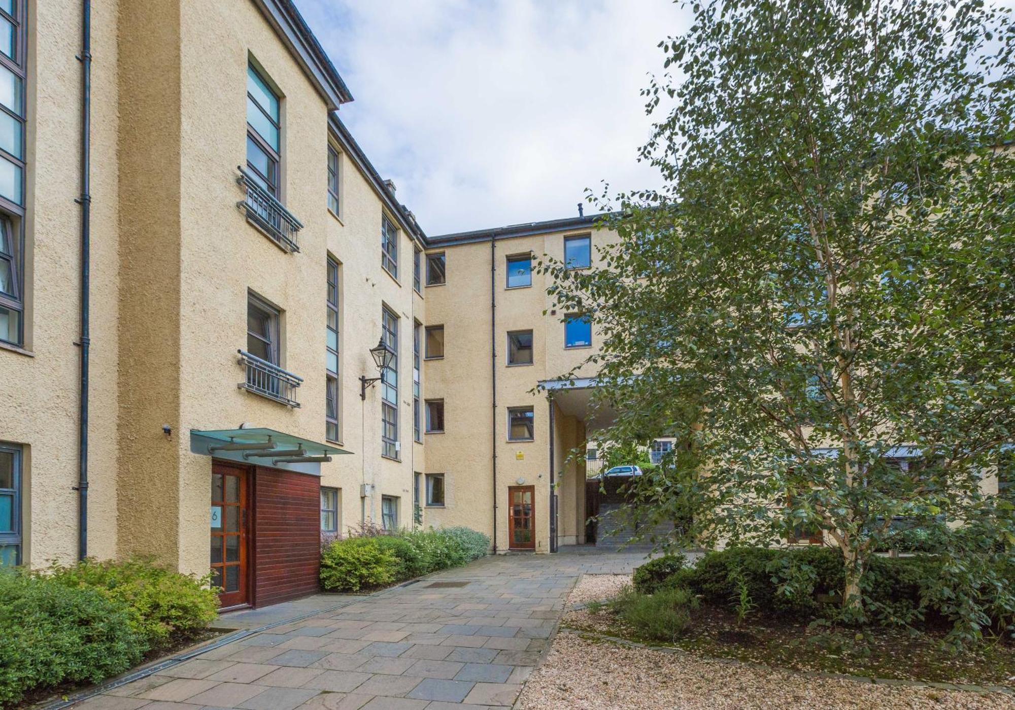Old Tolbooth Wynd - 388 Apartment Edinburgh Luaran gambar
